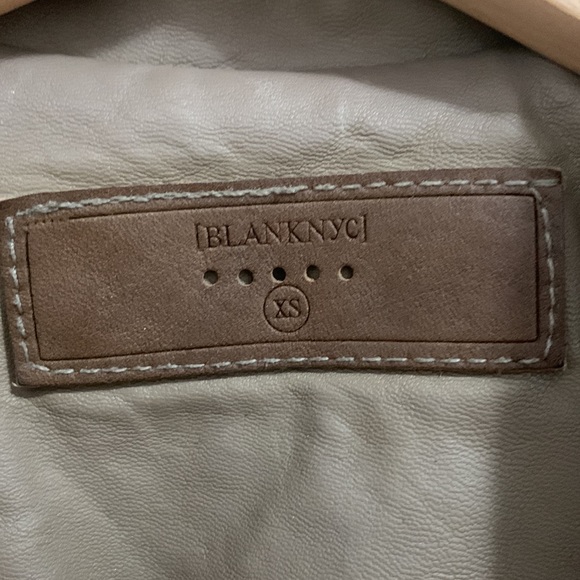 Leather jacket - Picture 7 of 7